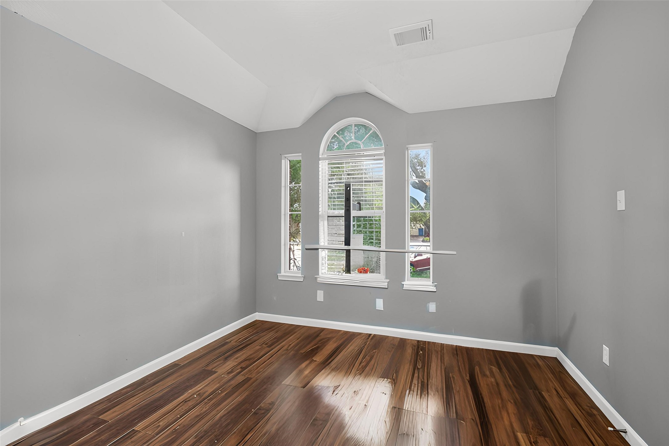 1414 Merryglen Court Spring, TX 77373 - Photo 5 of 23