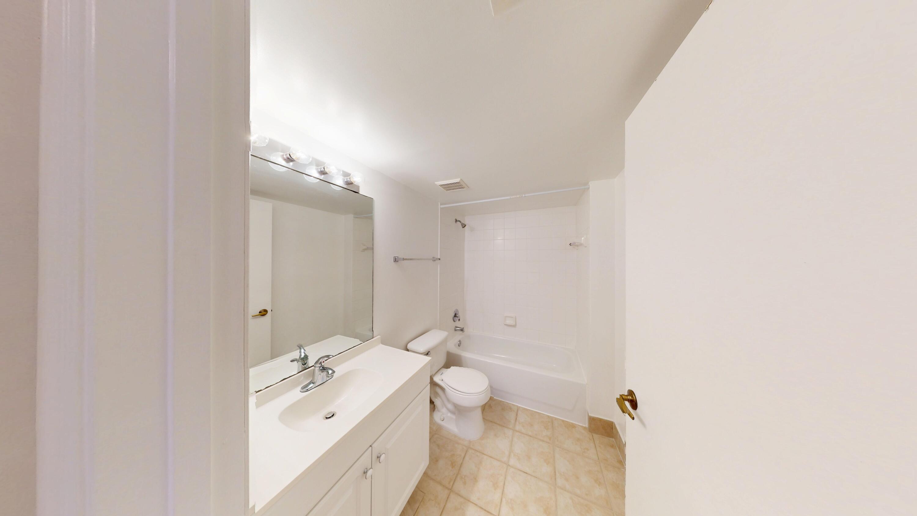 4187 Haverhill Road, Unit 503 West Palm Beach, FL 33417 - Photo 16 of 20 4187-N-Haverhill-Rd-503-01052026_163934