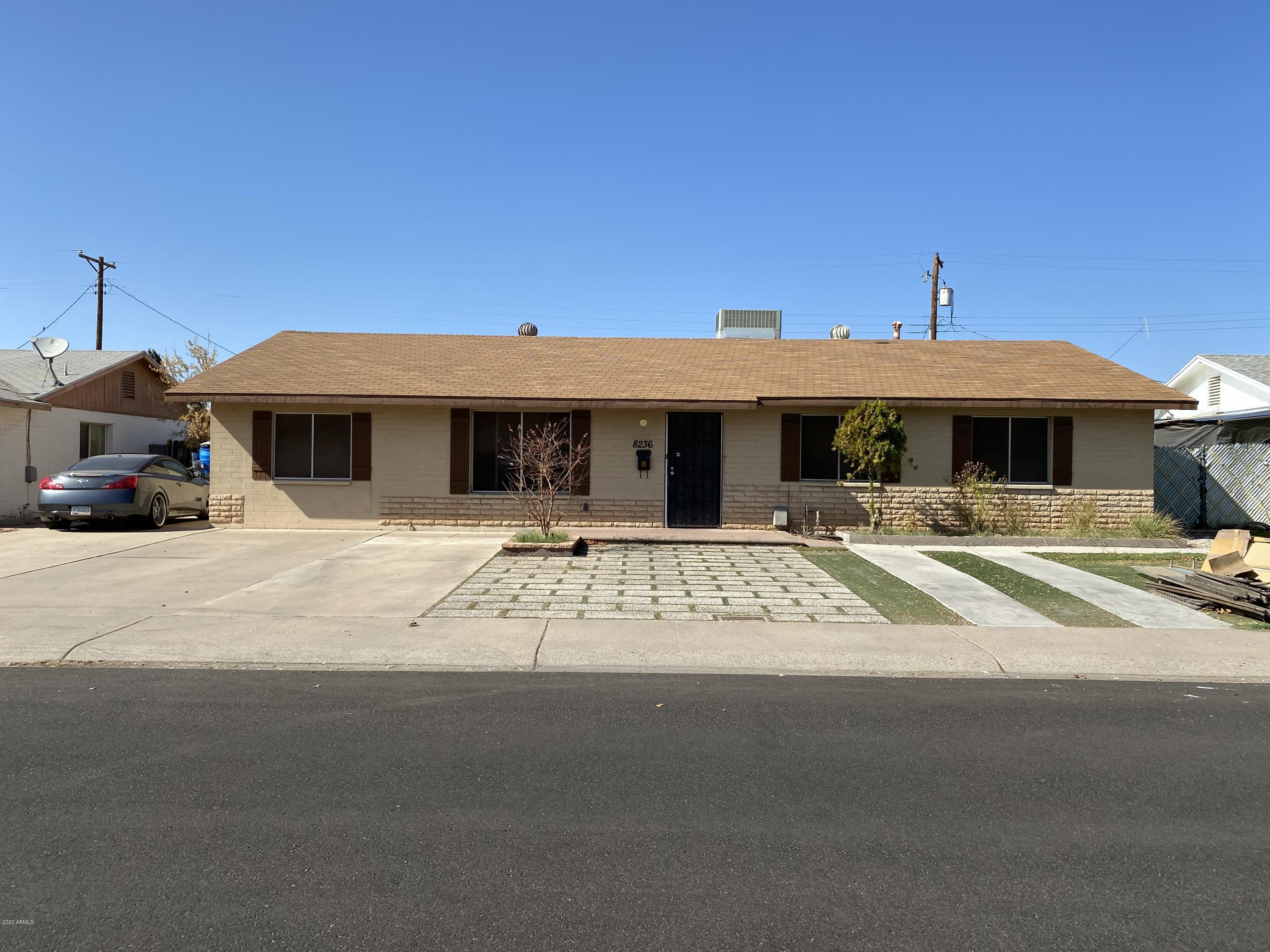 8236 West Piccadilly Road Phoenix, AZ 85033 - Photo 1 of 15 Gallery Image 1
