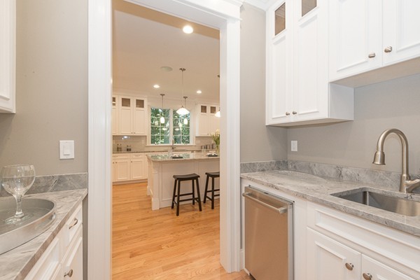 4 Blodgett Road Lexington, MA 02420 - Photo 13 of 29