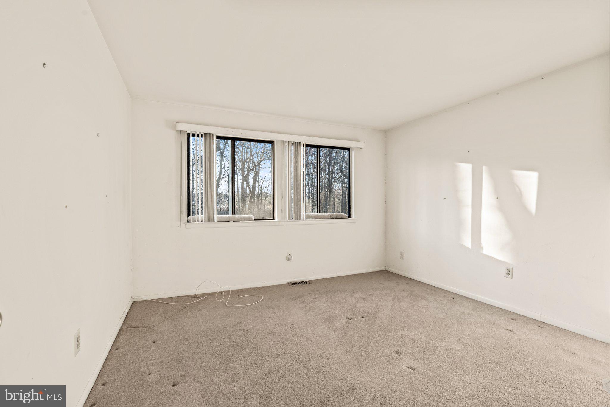 30 Goshawk Court Voorhees, NJ 08043 - Photo 20 of 33 Gallery Image 20