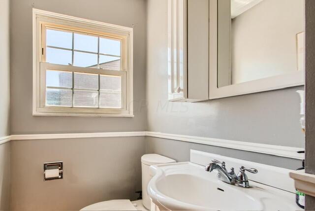 4462 Charlotte Road Columbus, OH 43207 - Photo 11 of 14 image5 (1)
