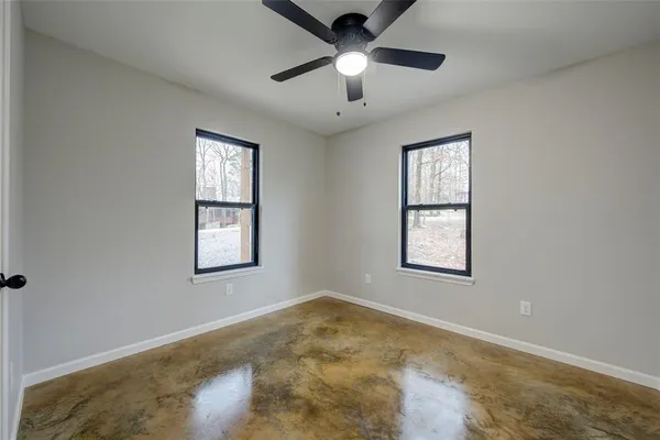 $475,000 | 283 Lake Village Drive, Murfreesboro, AR 71958