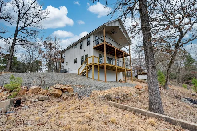 $475,000 | 283 Lake Village Drive, Murfreesboro, AR 71958