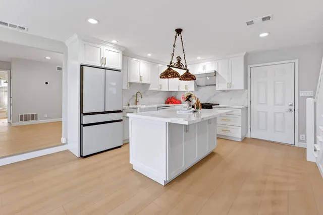 $3,799,000 | 7552 Tiptoe Lane, Cupertino, CA 95014