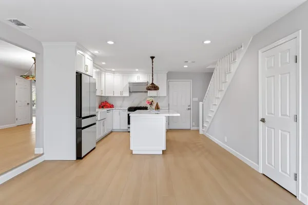 $3,799,000 | 7552 Tiptoe Lane, Cupertino, CA 95014