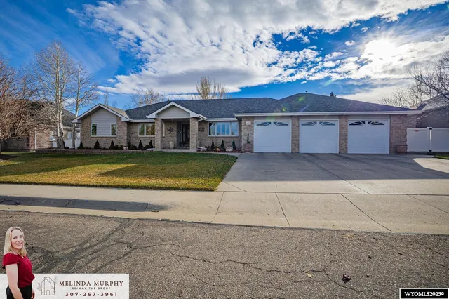 $769,000 | 5511 East 21st Street, Casper, WY 82609