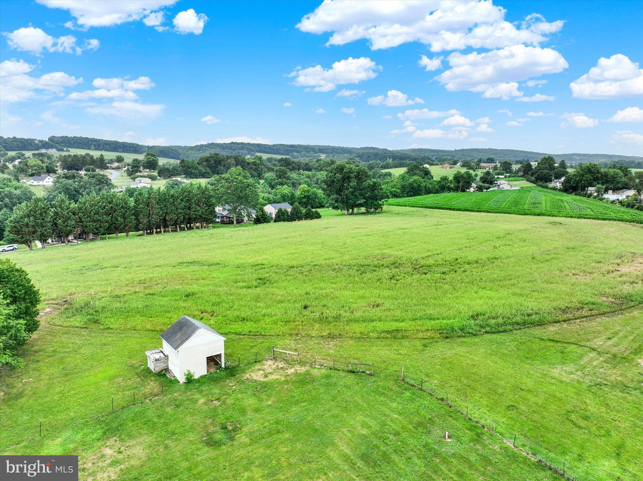 2025 Stoverstown Road Spring Grove, PA 17362 - Photo 18 of 28