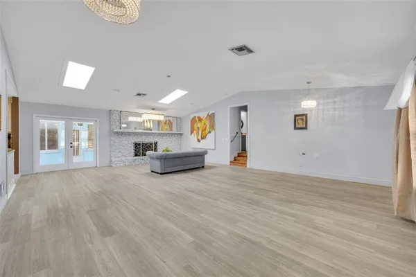 $500,000 | 3635 Southeast 19th Avenue, Ocala, FL 34471