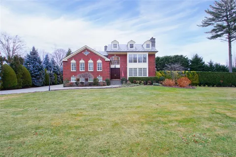 $2,899,000 | 101 Wetherill Road, Garden City, NY 11530