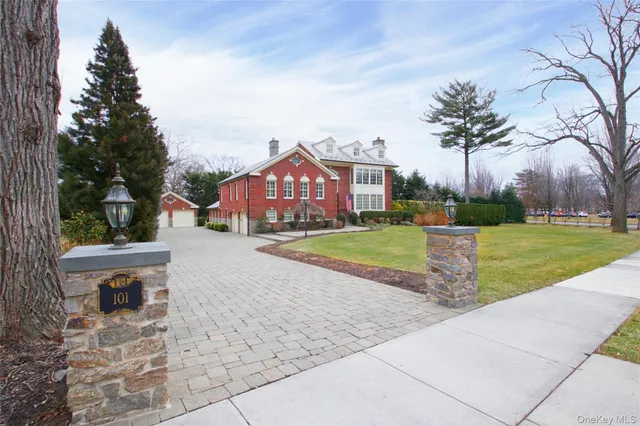 $2,899,000 | 101 Wetherill Road, Garden City, NY 11530