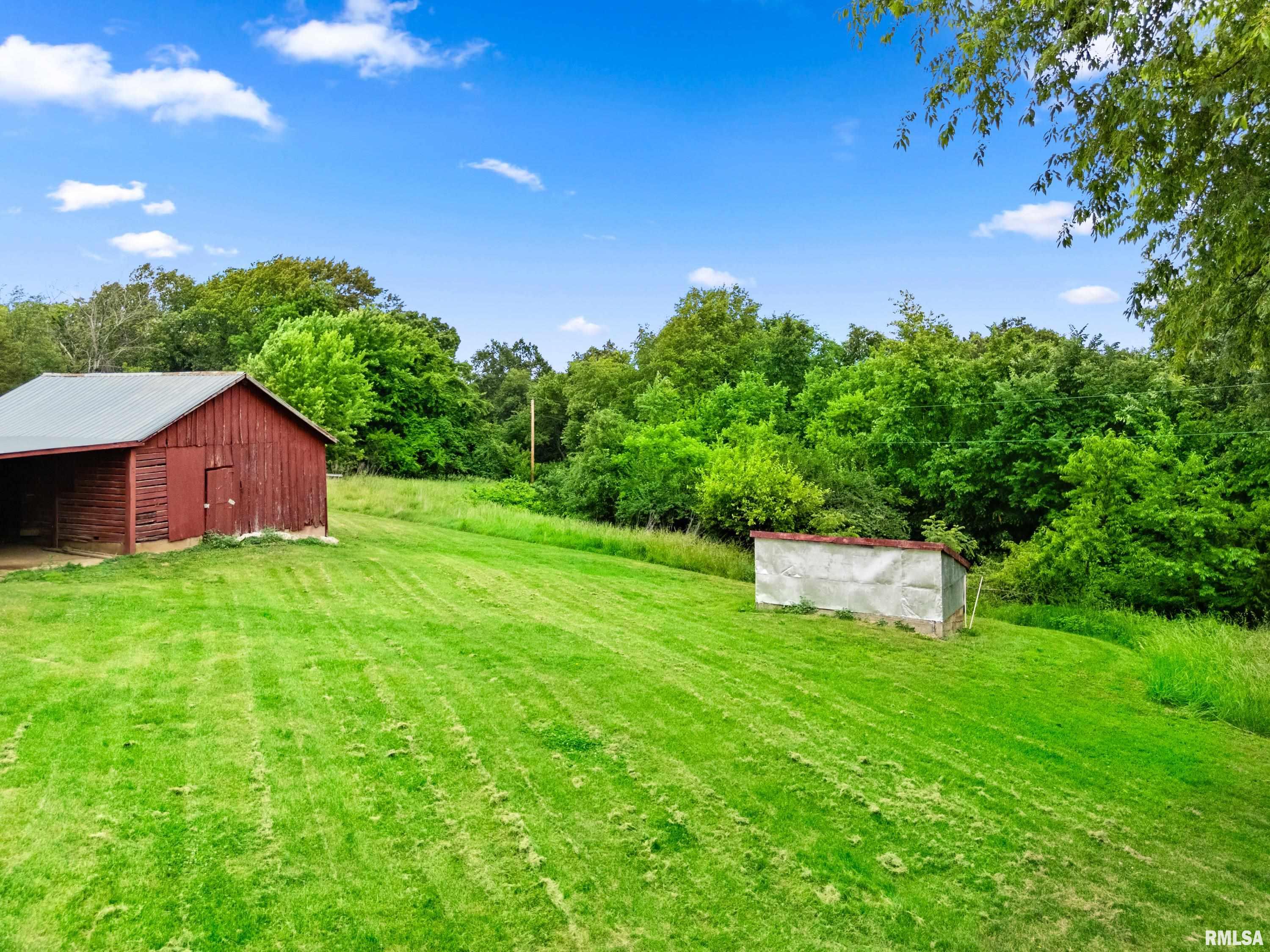7021 South Clauson Road Glasford, IL 61533 - Photo 16 of 34