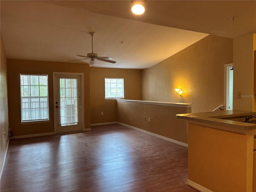 7411 Vista Way, Unit 203 Lakewood Ranch, FL 34202 - Photo 2 of 23
