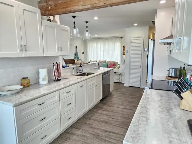 $4,800 | 2353 Bal Harbour Drive, Venice, FL 34293