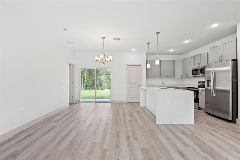5203 Southwest 155th Loop Ocala, FL 34473 - Photo 9 of 31 Gallery Image 9