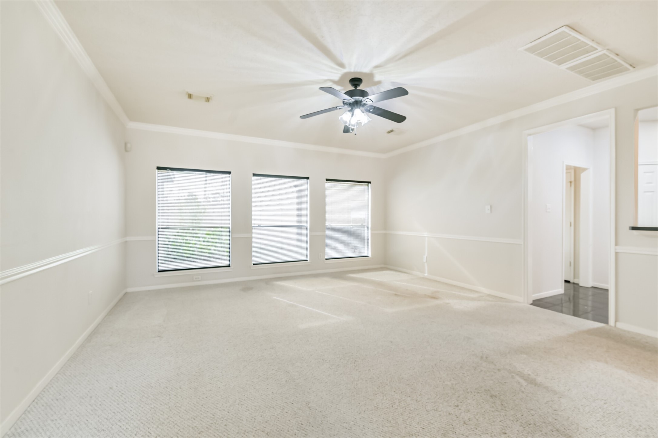823 Hannock Glen Lane Spring, TX 77373 - Photo 14 of 48 a view of an empty room with a window