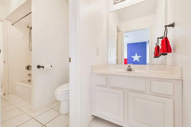 $424,993 | 823 Hannock Glen Lane, Spring, TX 77373