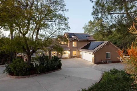 $2,349,000 | 14026 Donart Drive, Poway, CA 92064