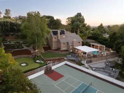 $2,349,000 | 14026 Donart Drive, Poway, CA 92064