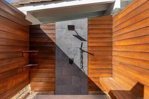 $2,349,000 | 14026 Donart Drive, Poway, CA 92064