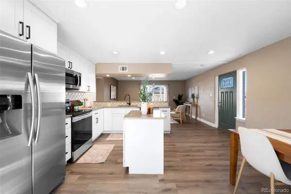 $425,000 | 1030 Stuart Street, Denver, CO 80204