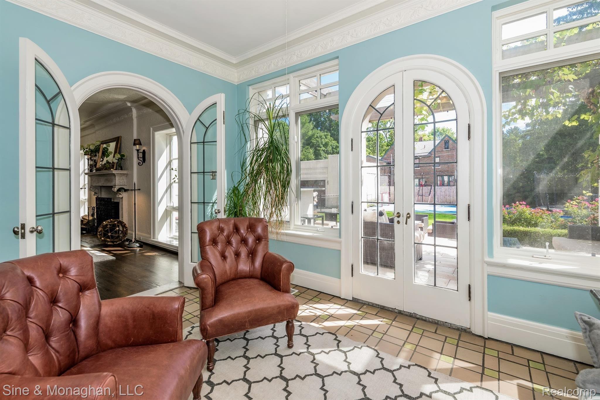 1040 Devonshire Road Grosse Pointe, MI 48230 - Photo 30 of 95 DSC_3544.jpg