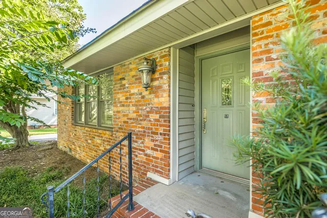 a view of an entryway