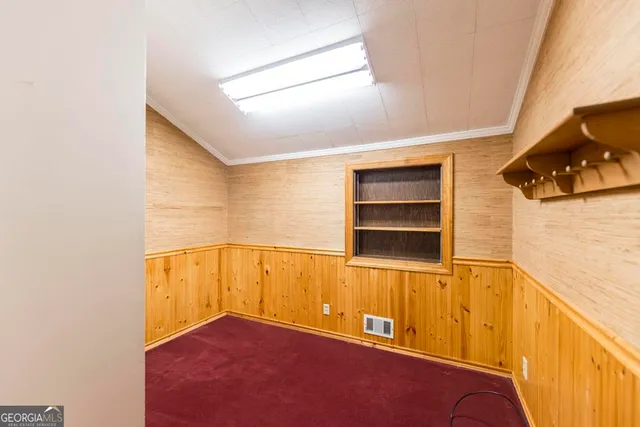 a view of an empty room