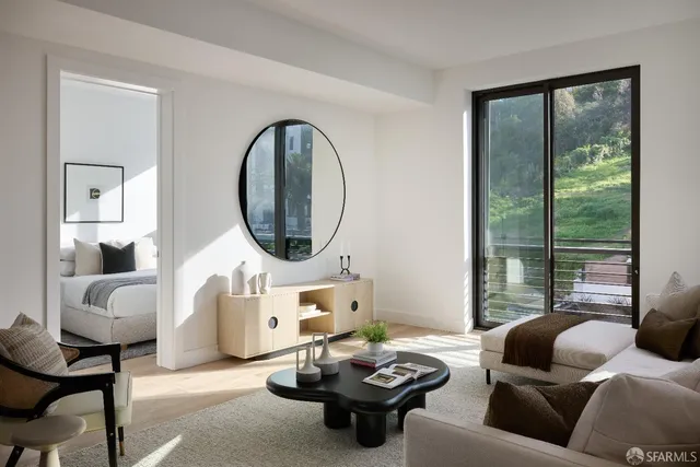 $1,095,000 | 1 Bristol Court, Unit 327, San Francisco, CA 94130