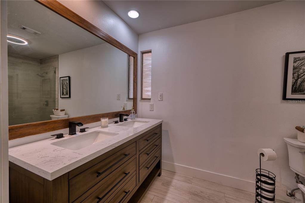 5310 Jim Davis Road Parrish, FL 34219 - Photo 14 of 88