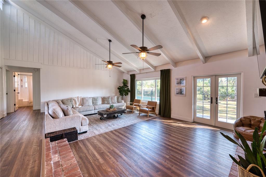 5310 Jim Davis Road Parrish, FL 34219 - Photo 5 of 88