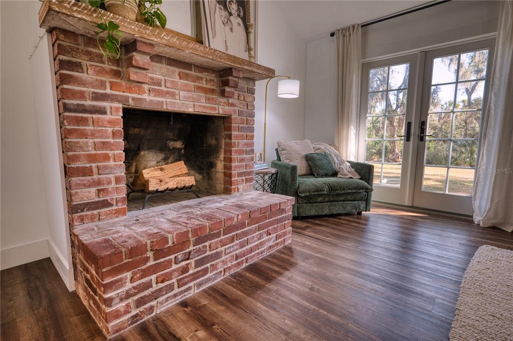 5310 Jim Davis Road Parrish, FL 34219 - Photo 9 of 88