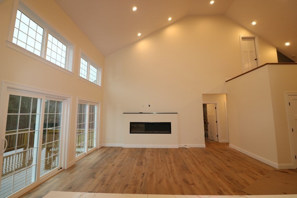 51 Blood Road Charlton, MA 01507 - Photo 8 of 28 Gallery Image 8