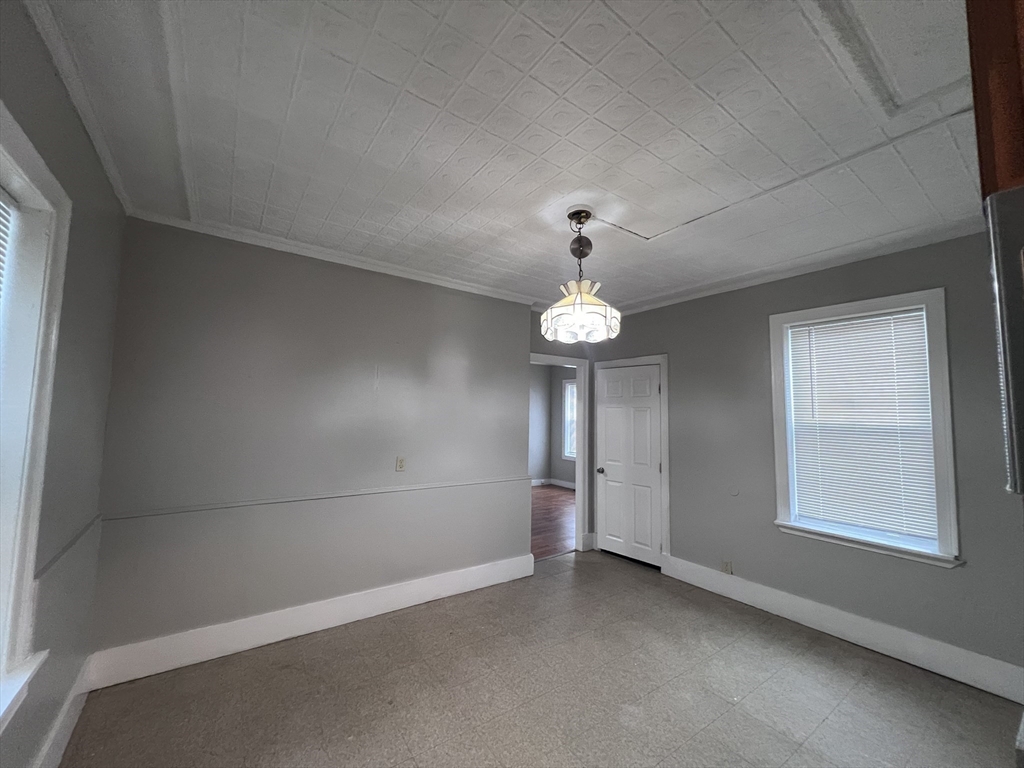 1275 Worcester Street Springfield, MA 01151 - Photo 13 of 27
