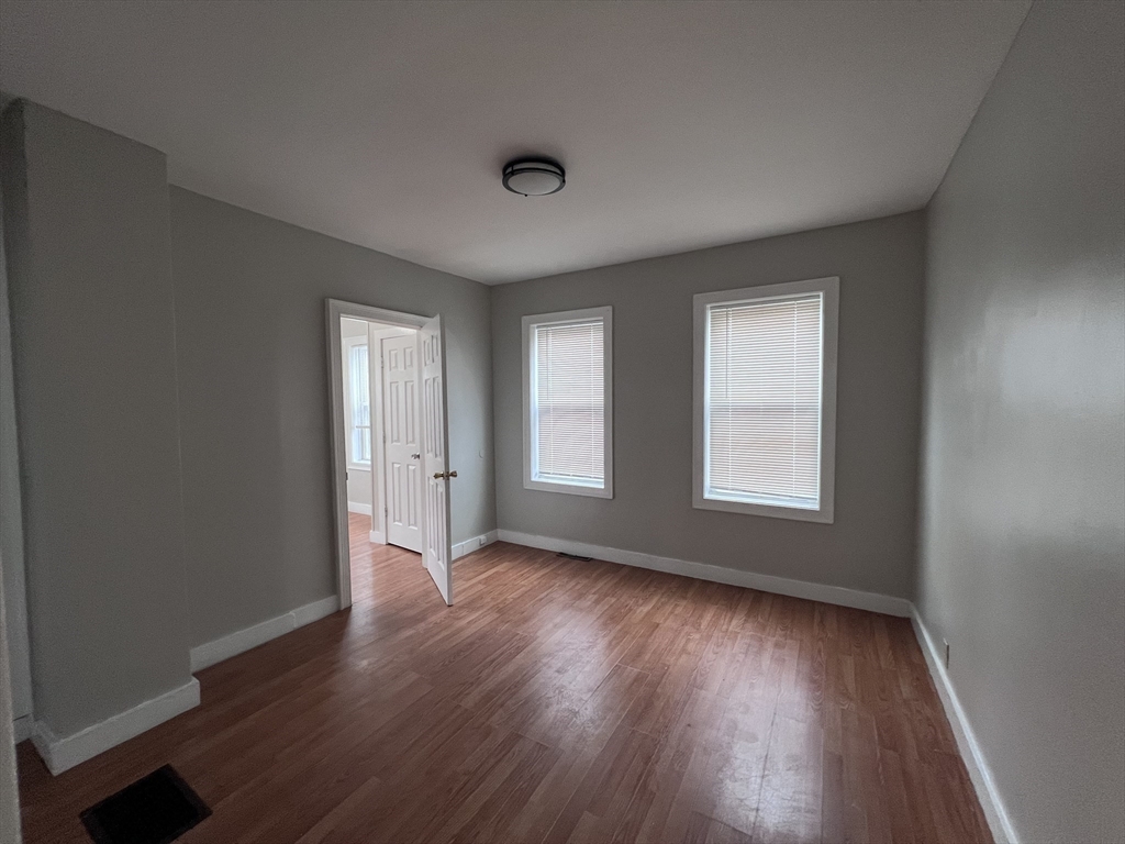 1275 Worcester Street Springfield, MA 01151 - Photo 15 of 27