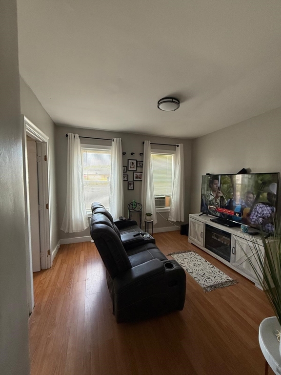 1275 Worcester Street Springfield, MA 01151 - Photo 2 of 27