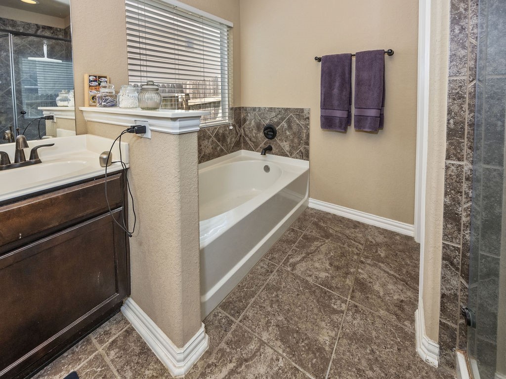 15810 Cardinal Point Selma, TX 78154 - Photo 10 of 21