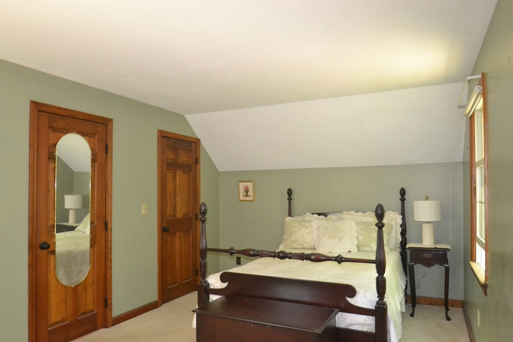 18 Bennett Road Rochester, MA 02770 - Photo 24 of 42
