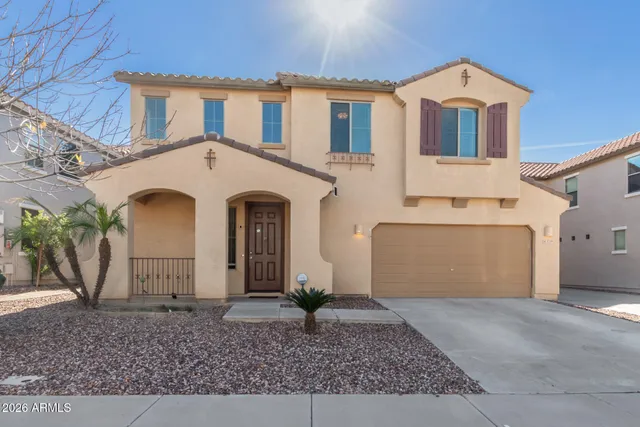$2,395 | 3759 East Sebastian Lane, Gilbert, AZ 85297