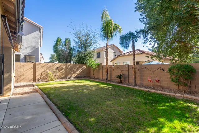 $2,395 | 3759 East Sebastian Lane, Gilbert, AZ 85297