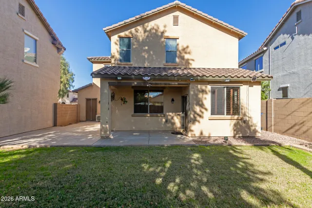 $2,395 | 3759 East Sebastian Lane, Gilbert, AZ 85297