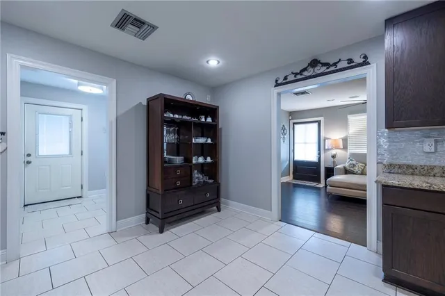 $269,000 | 8721 Livingston Avenue, Chalmette, LA 70043