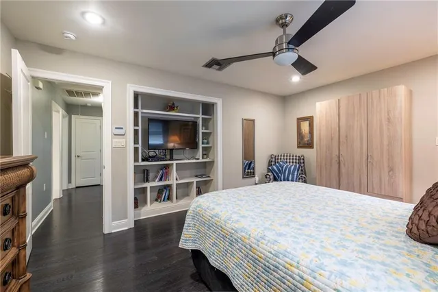 $269,000 | 8721 Livingston Avenue, Chalmette, LA 70043