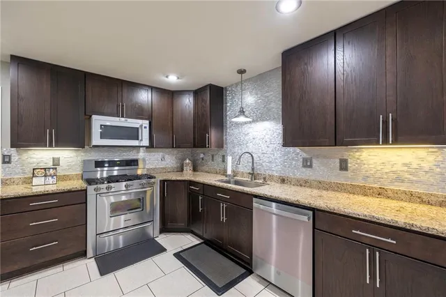 $269,000 | 8721 Livingston Avenue, Chalmette, LA 70043