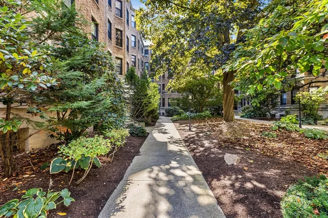 $545,000 | 116 Riverway, Unit 14, Boston, MA 02215