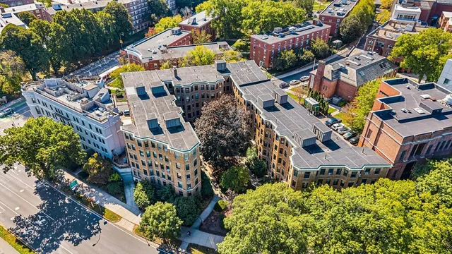 $545,000 | 116 Riverway, Unit 14, Boston, MA 02215