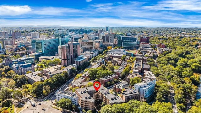 $545,000 | 116 Riverway, Unit 14, Boston, MA 02215