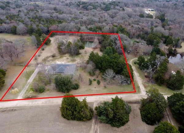 $385,000 | 1501 Timber Creek, Kemp, TX 75143