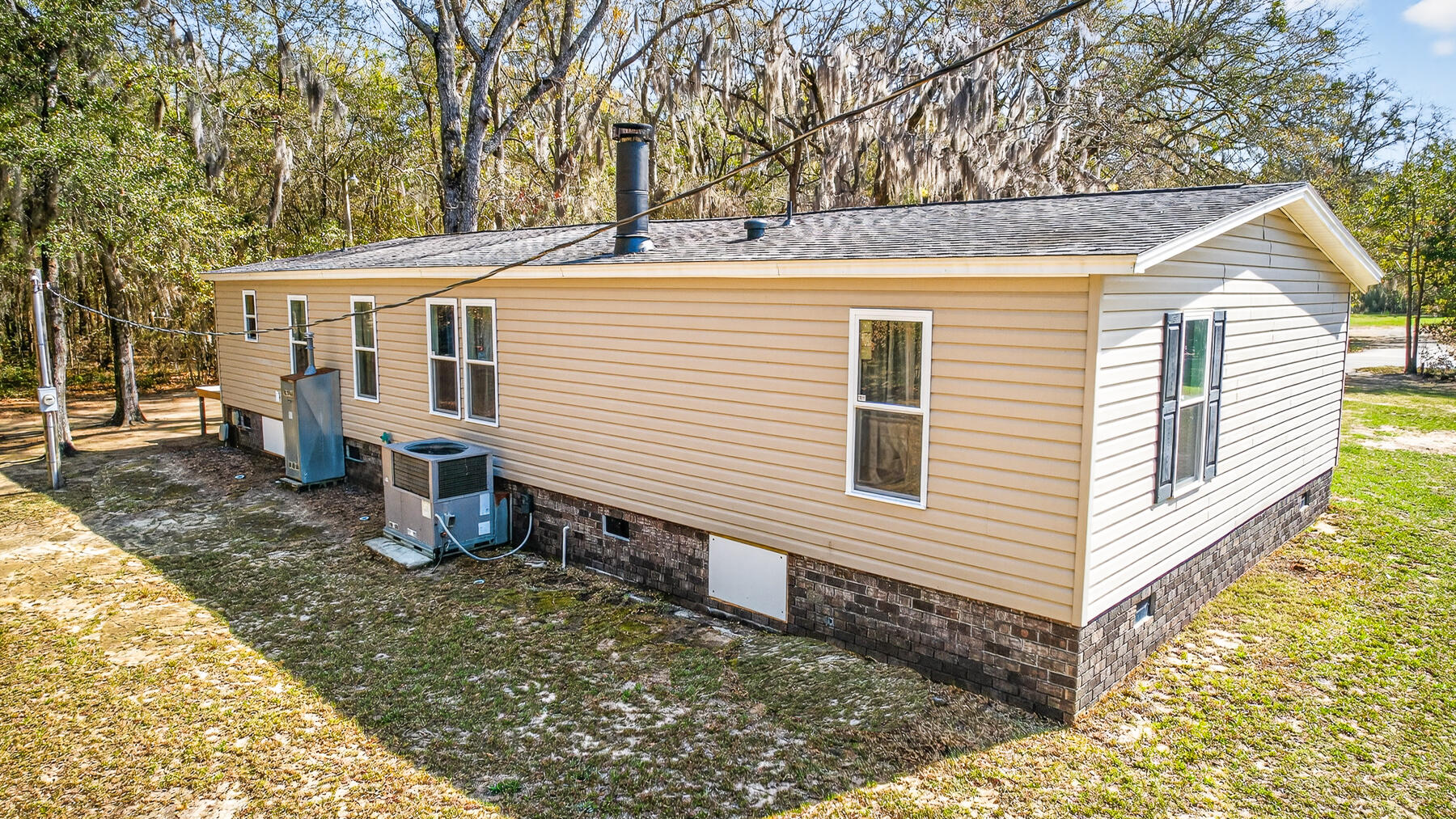 1223 Benton Road Summerton, SC 29148 - Photo 36 of 51 TB-61