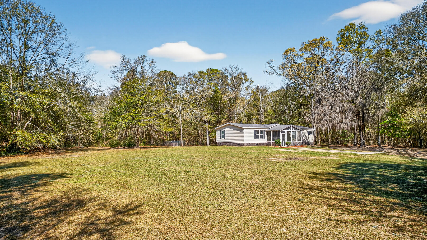 1223 Benton Road Summerton, SC 29148 - Photo 38 of 51 TB-63